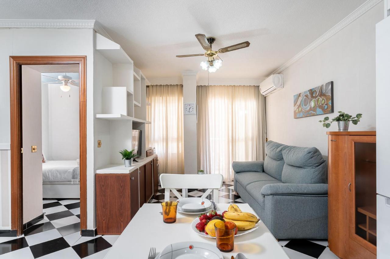 Blonzu Guinea Apartment Беналмадена Екстериор снимка